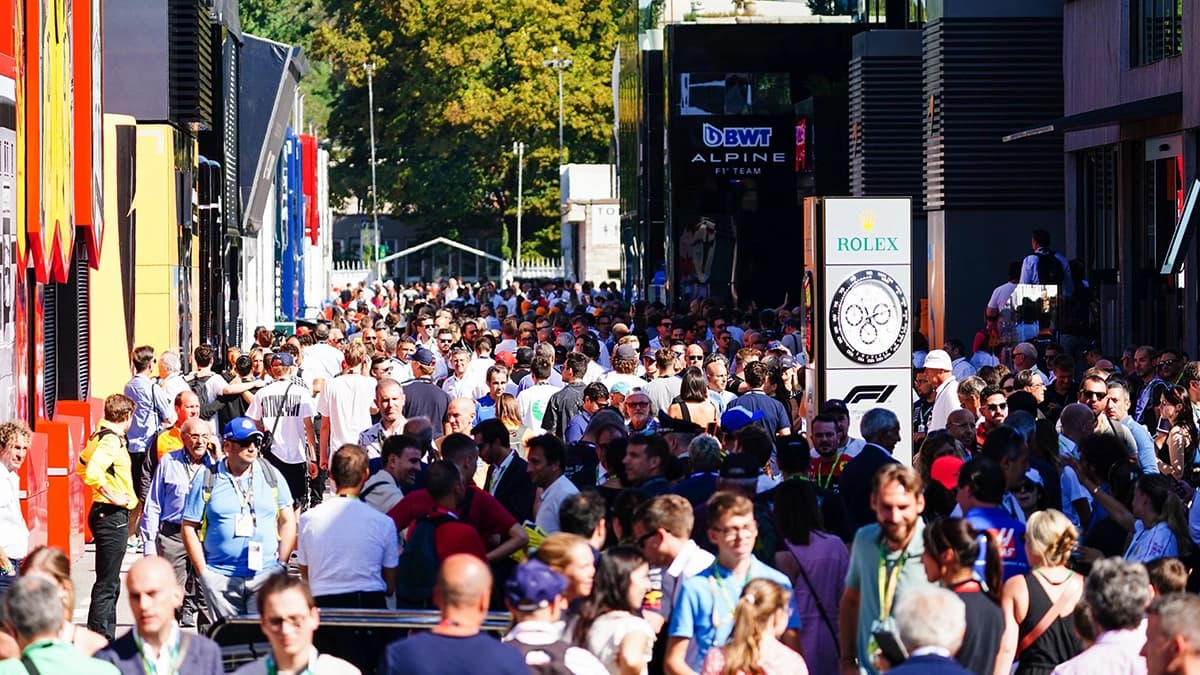 Advertise on Paddock & VIP Activation