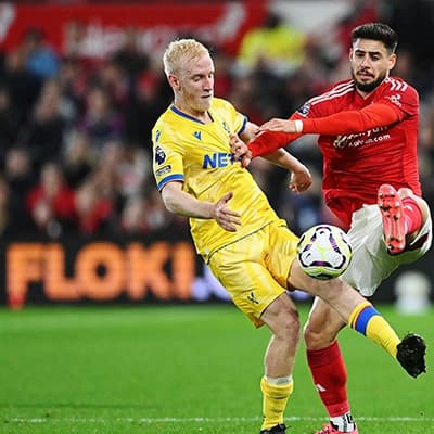 advertisement on the Nottingham Forest - Premier League